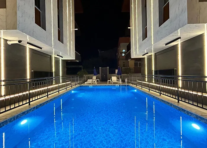 Grand Diker Port Residence